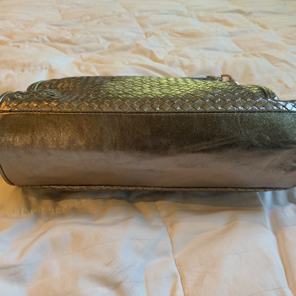 Elliott Lucca Bronze Leather Should Handbag - Picture 5 of 10